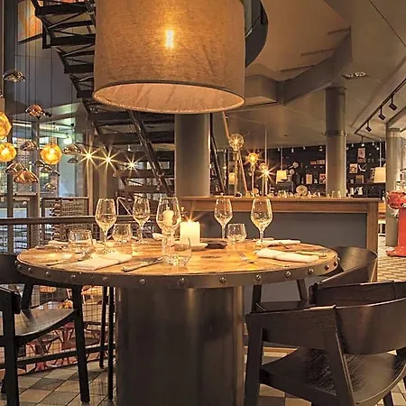 斯堪迪克瓦伦卡酒店