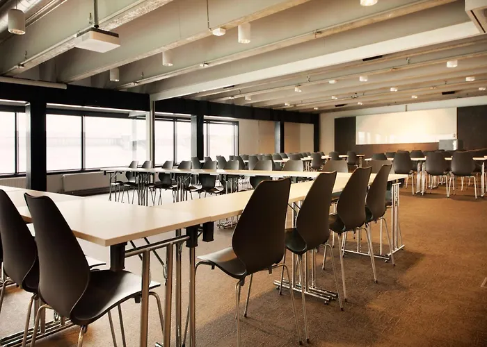 سكانديك فولكان فندق