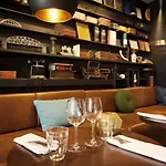 スカンディック バルカン ホテル 3*